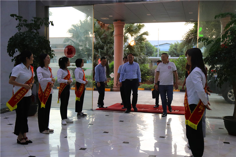 蒼梧縣委領導蒞臨